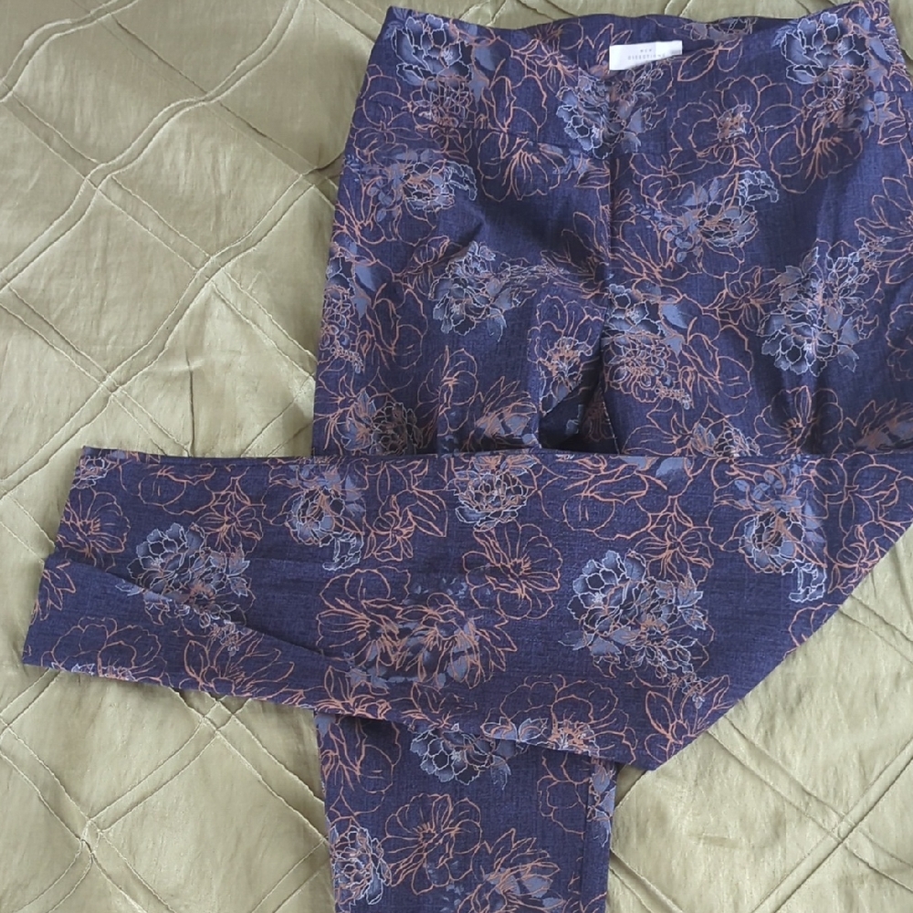 New Directions Navy and Beige Patterned Fabric